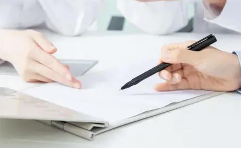 化妆师的工作经历怎么写?(图1) 简历攻略